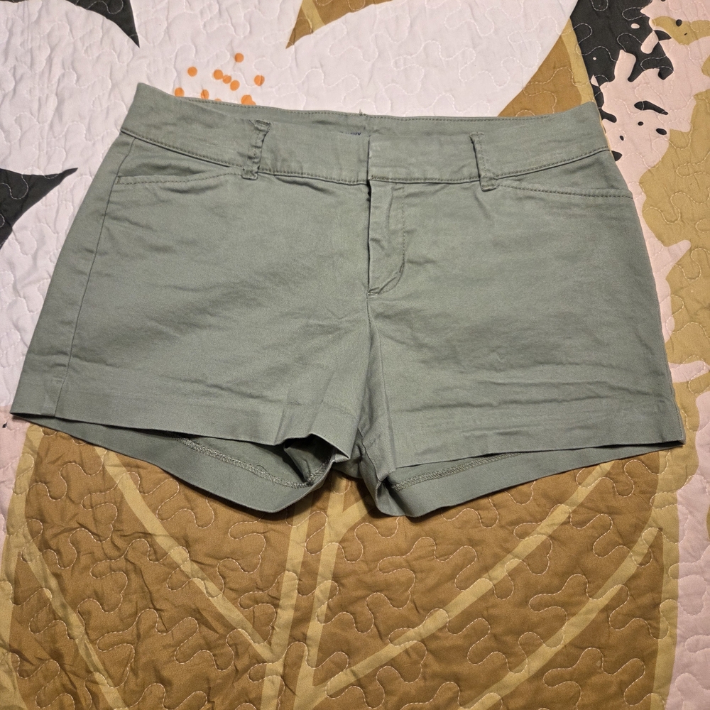 Old Navy Women's Sage Green Pixie Shorts